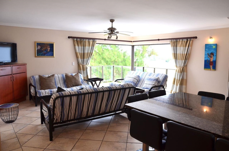 6 Bedroom Property for Sale in Hartenbos Central Western Cape